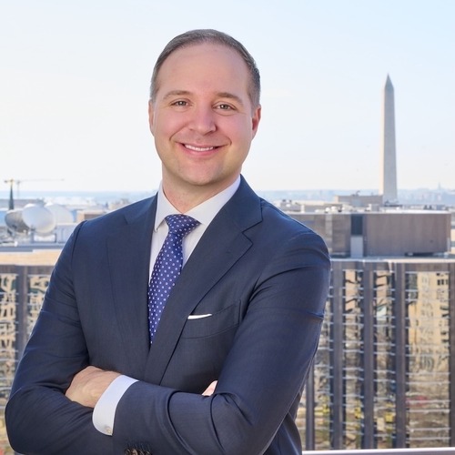 Erik Brattberg Profile Picture